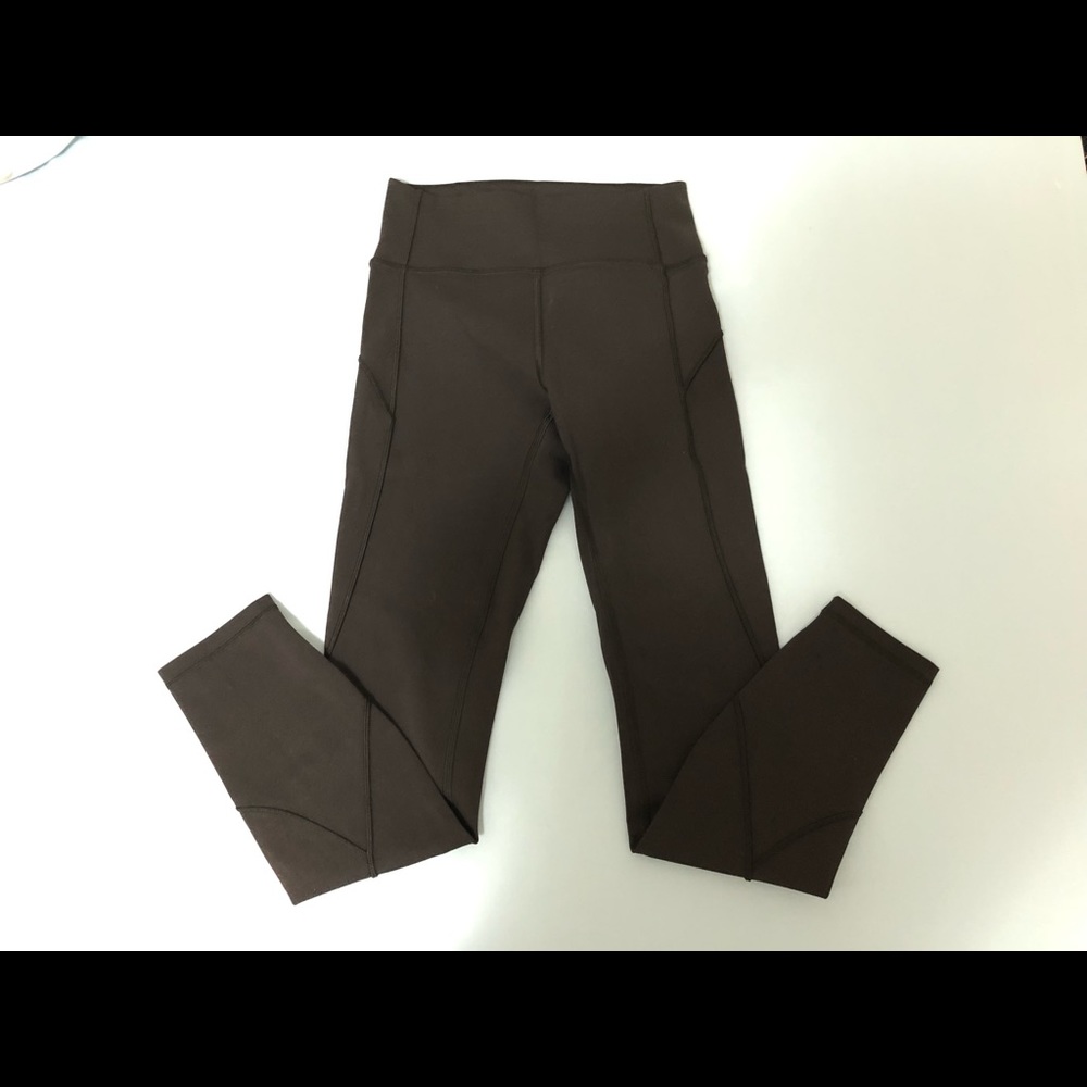 Lululemon In Movement Tight 25” *Everlux